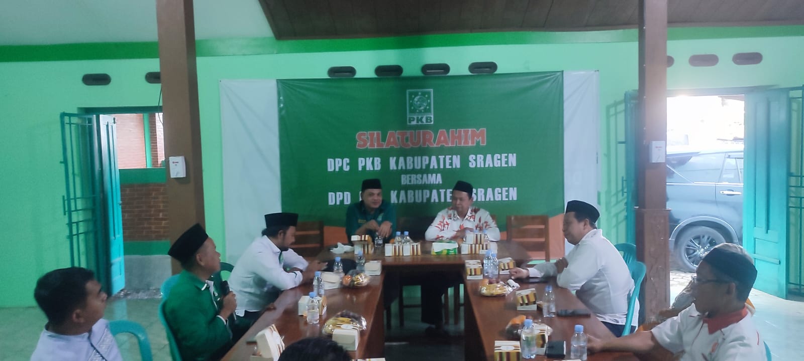 DPC PKB Sragen menjamu sejumlah pengurus parpol di Sragen. (Ahmad Khairudin/Radar Solo)
