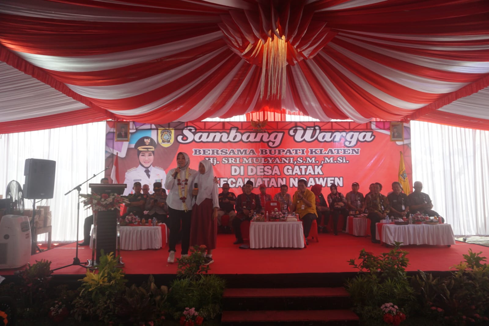 Bupati Klaten Sri Mulyani saat melakukan sambang warga di Desa Gatak, Kecamatan Ngawen, Klaten, Kamis (20/6/2024).