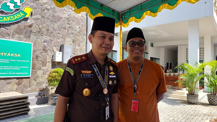 Kejari Boyolali Tri Anggoro Mukti (kiri) bersama Kasi Pidsus Romli Mukhayatsyah.