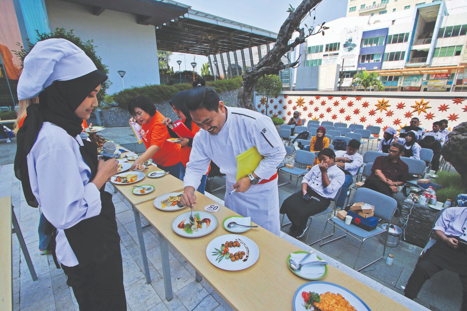 Haris Hotel Solo menggelar Student Cooking Competition, Kamis (20/6/2024).