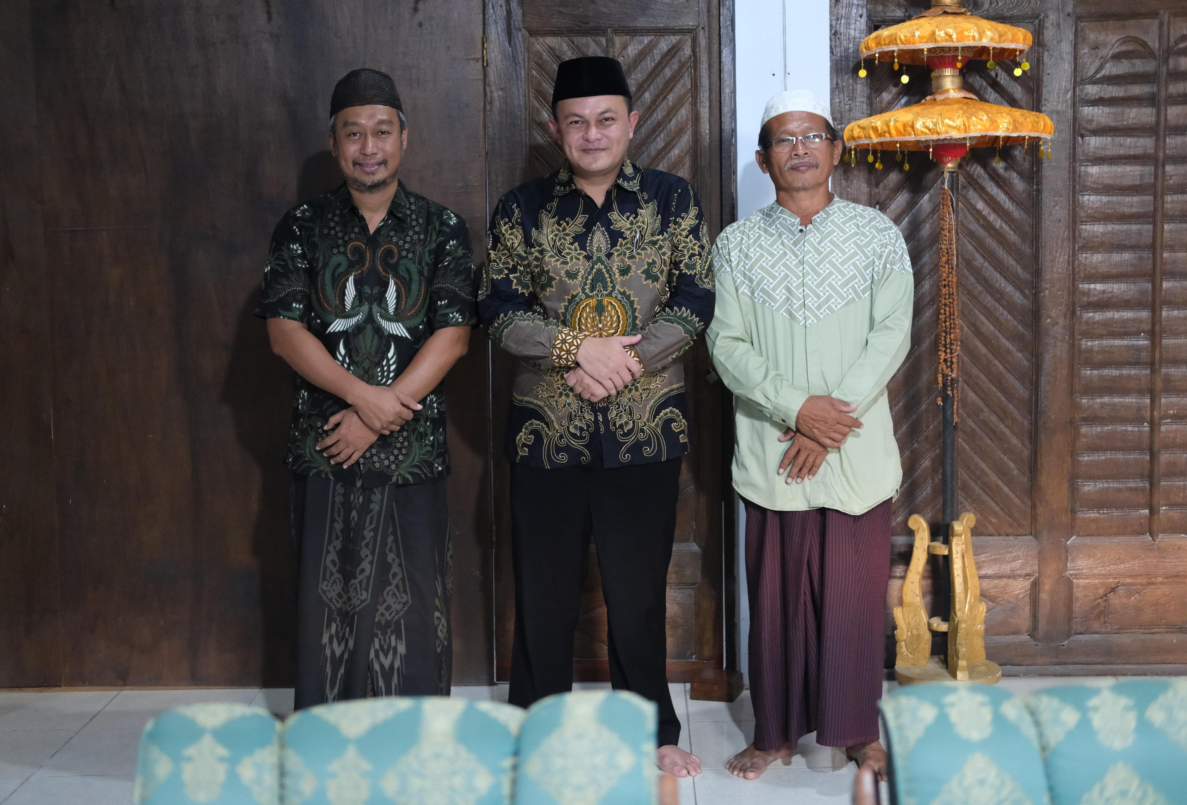 Bersama keturunan Sunan Drajat Ke-14.
