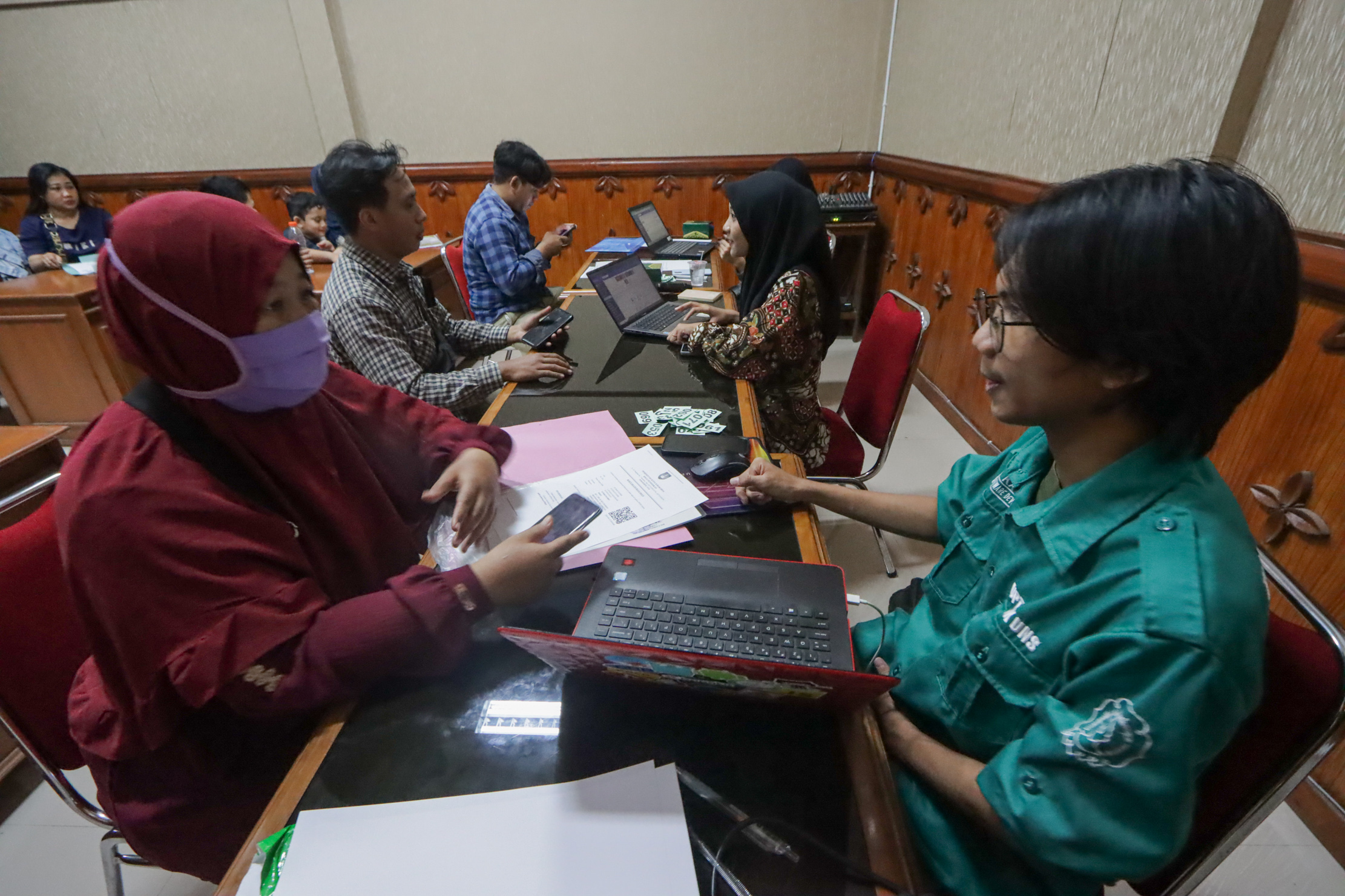 Pelayanan aduan PPDB di kantor Disdik Kota Solo, Rabu (26/6).