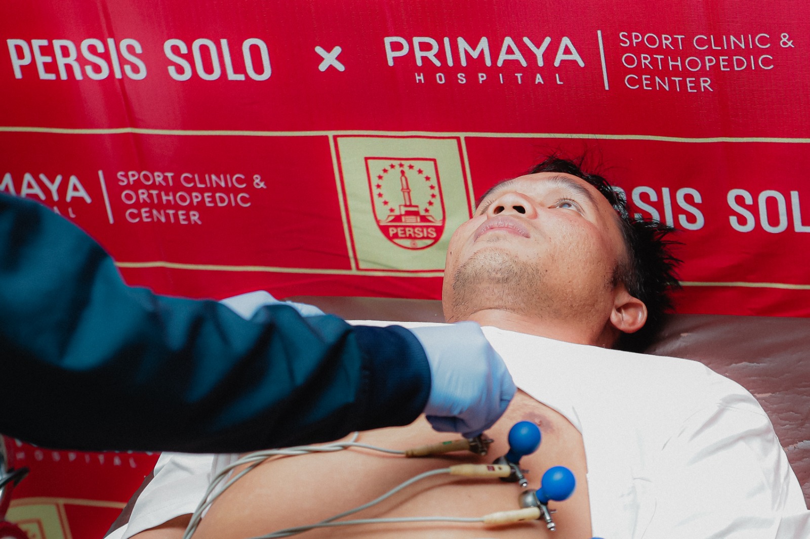 Rian Miziar menjalani cek PCMA di mes Persis Solo, Jumat (28/6/2024).