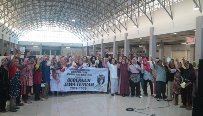 Paguyuban Pasar Gedhe Klaten gelar deklarasi dukungan kepada Kapolda Jateng Irjen Pol Ahmad Luthfi maju dalam Pilgub Jateng 2024.