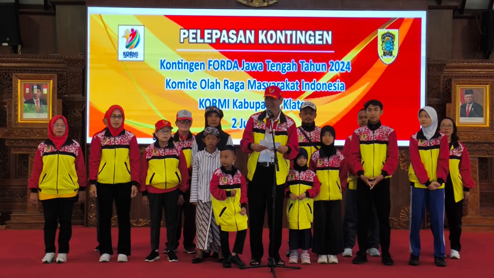 : Pelepasan Kontingen Kormi Klaten yang dilaksanakan di Pendapa Pemkab Klaten. (Dokumentasi Prokopim Setda Klaten)