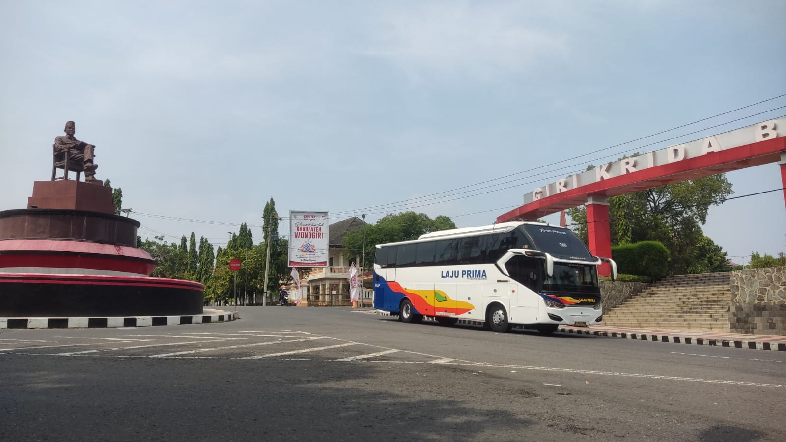 Kondisi terkini Alun-Alun Giri Krida Bakti Wonogiri.