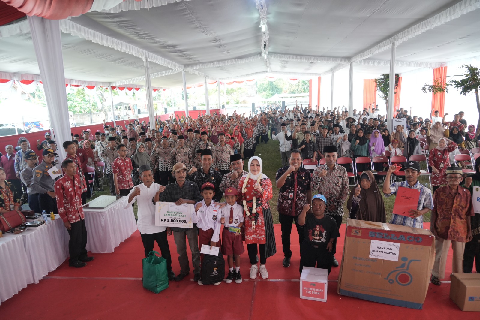 Bupati Klaten Sri Mulyani gelar Sambang Warga di Desa Kadilanggon, Kecamatan Wedi, Klaten, Selasa (9/7/2024).