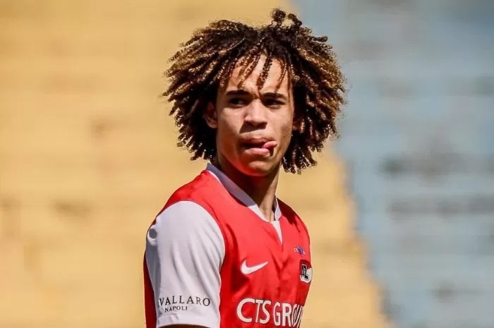 Kenzo Riedelwald berikan kode kepada PSSI untuk segera menawarinya program naturalisasi ke Timnas Indonesia.