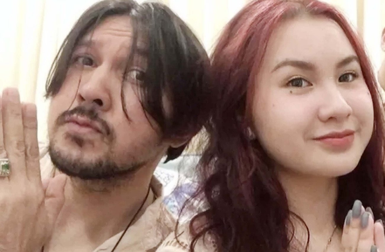 David eks Naif dan putrinya, Audrey Davis.