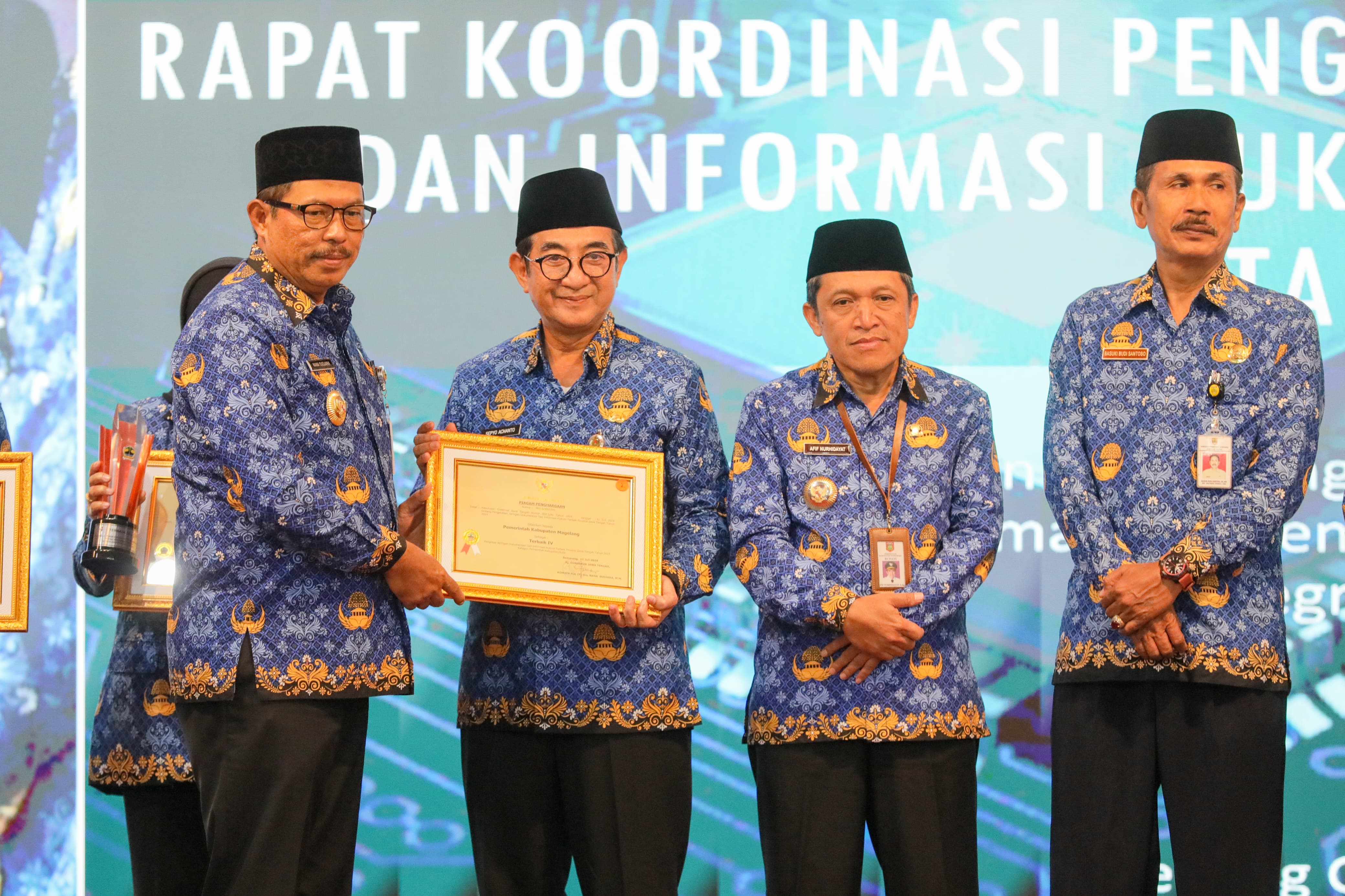 Pj Gubernur Jateng hadiri pembukaan Rakor Pengelola JDIH Provinsi Jawa Tengah di Kantor Gubernur, Rabu (17/7/2024).