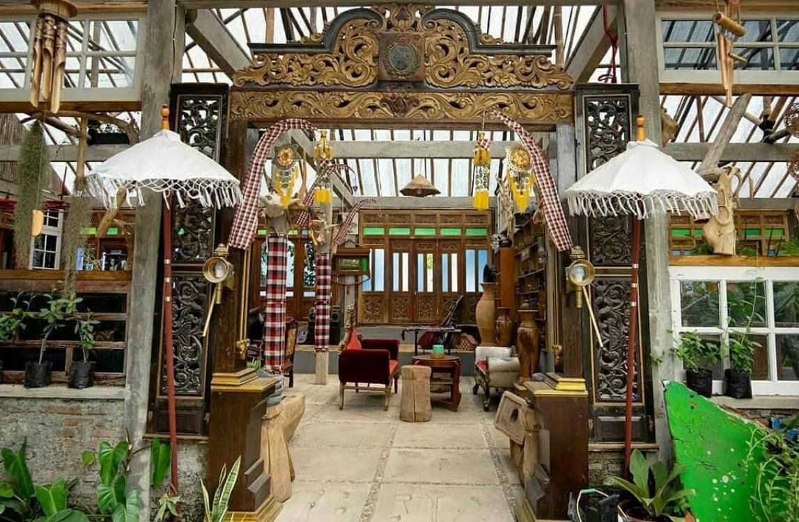 Medjora Cafe, kafe ala Bali yang ada di Ngargoyoso, Karanganyar.