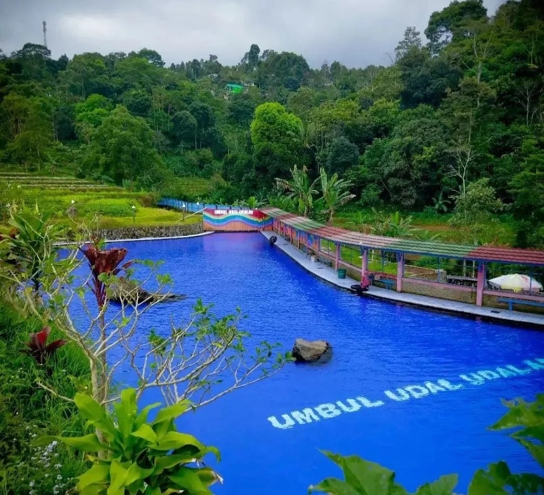 Umbul Udal-Udalan, tempat wisata di Karanganyar yang cocok dikunjungi saat cuaca panas.