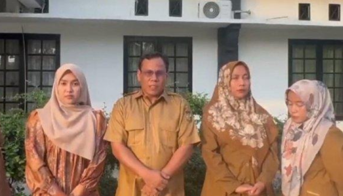 Oknum berseragam PNS yang viral membeli bensin seharga Rp 10 ribu, membuat video permintaan maaf.