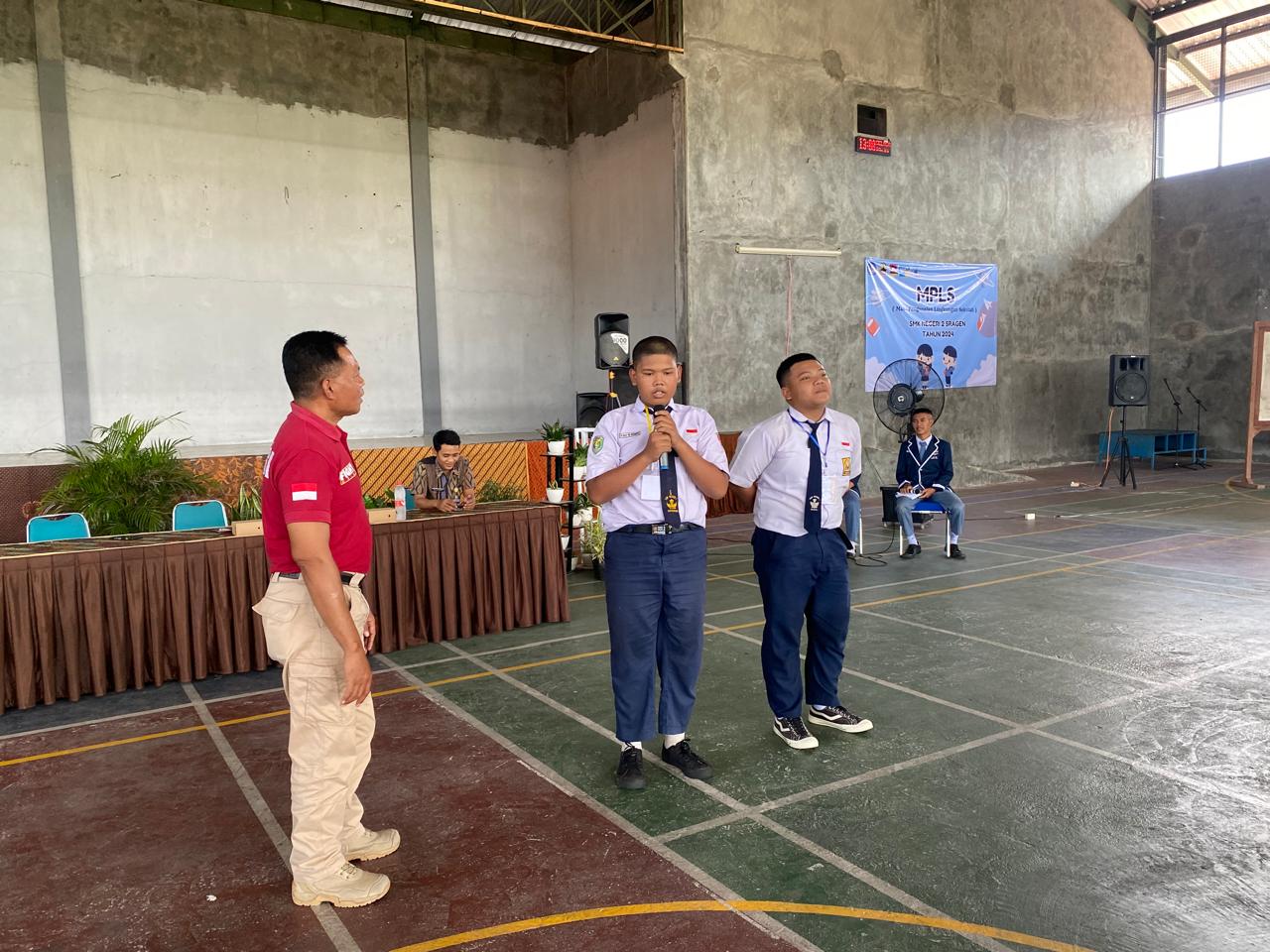 Polres Sragen menggelar sosialisasi pencegahan narkoba di salah satu sekolah di Sragen, Jumat (26/7/2024). (Ahmad Khairudin/Radar Solo)