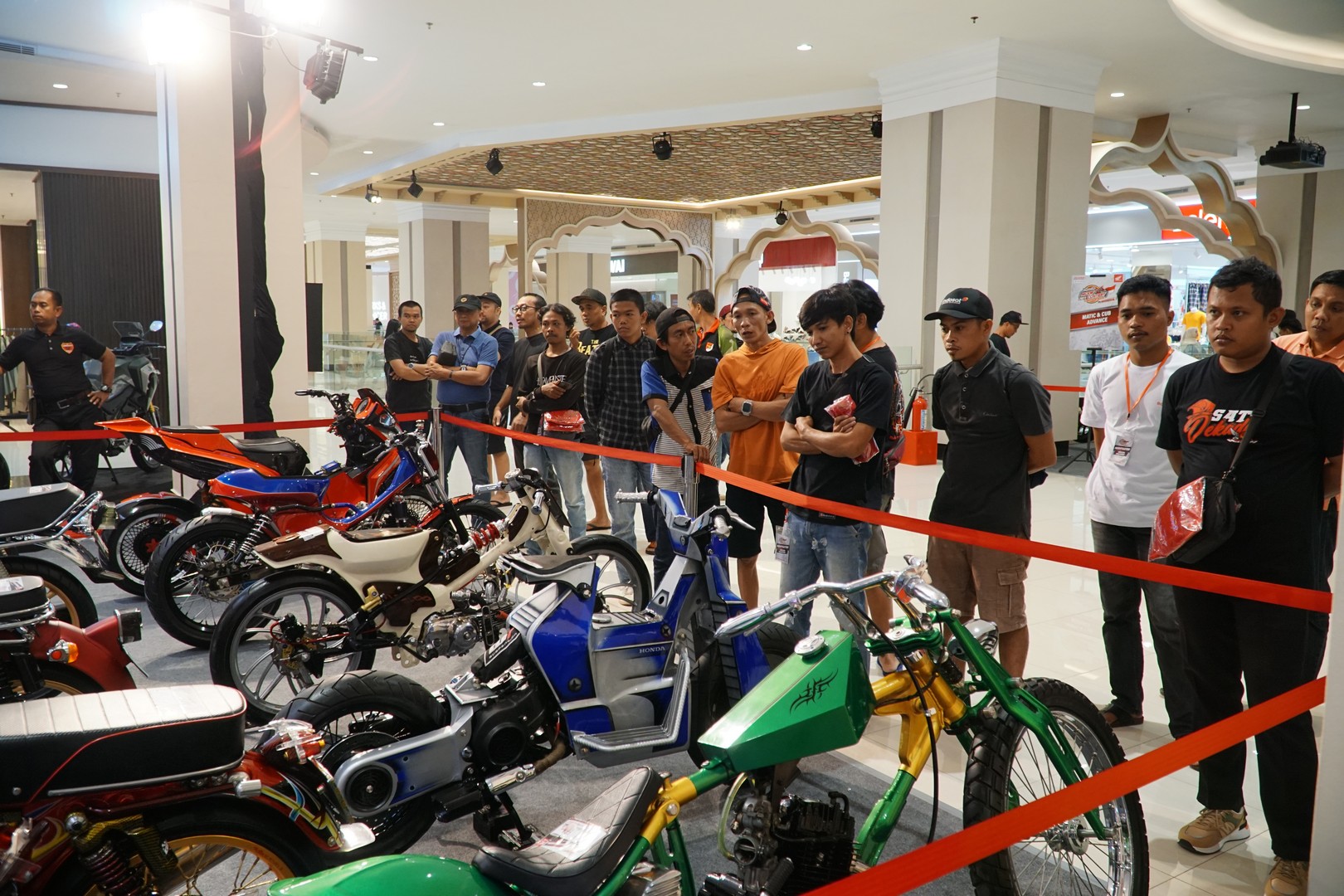 Honda Modif Contest diselenggarakan di 9 kota pelaksanaan dengan melombakan 9 kelas utama.