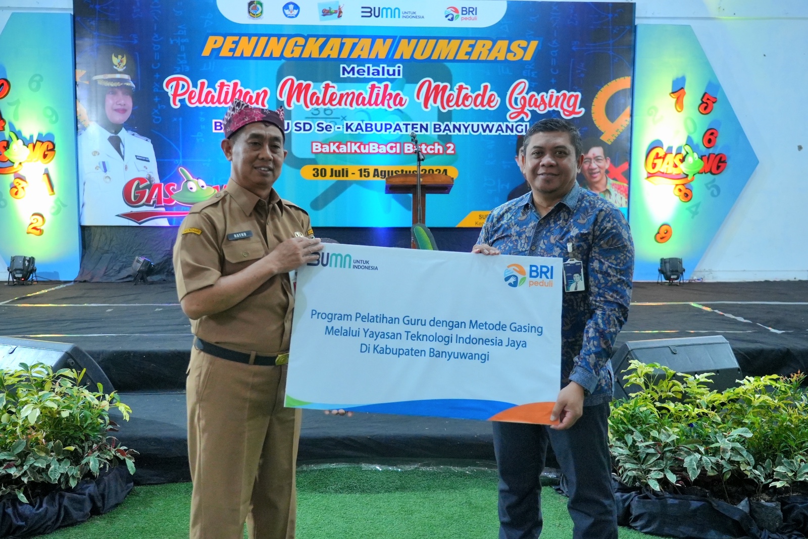 BRI Peduli mengadakan kegiatan pelatihan bagi para guru di Kabupaten Banyuwangi dengan tema &ldquo;Peningkatan Numerisasi melalui Pelatihan Matematika menggunakan Metode Gasing.