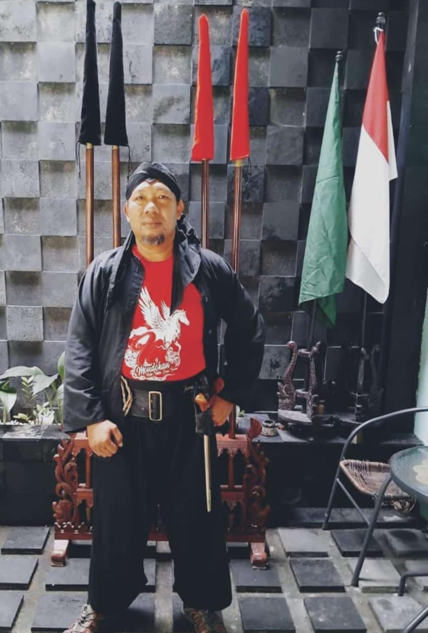 Camat Mondokan Agus Endarto semasa hidup. (Ahmad Khairudin/Radar Solo)
