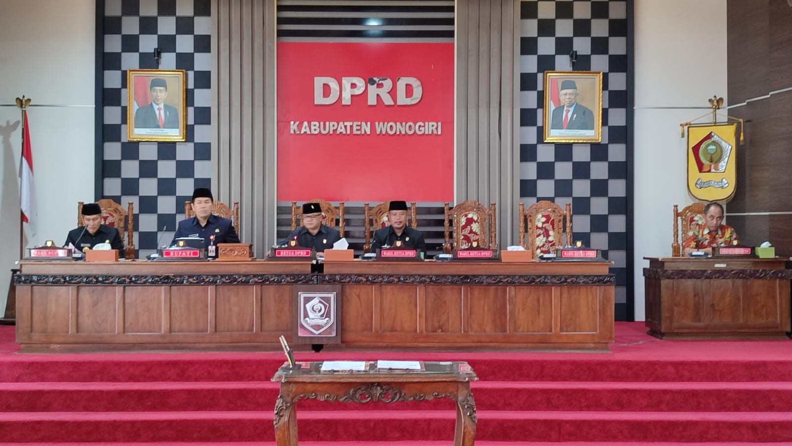Rapat paripurna terakhir anggota DPRD Wonogiri periode 2019-2024 di Graha Paripurna DPRD Wonogiri, Sabtu (10/8/2024).