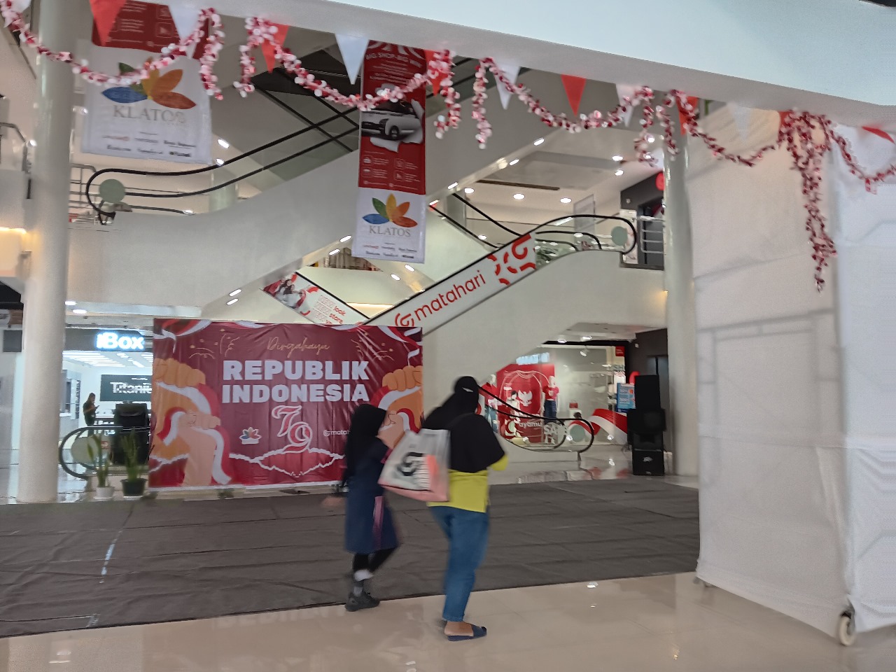 Suasana Klaten Town Square yang menjadi salah lokasi dibangunnya bioskop di pusat kota. (Angga Purenda/Radar Solo)