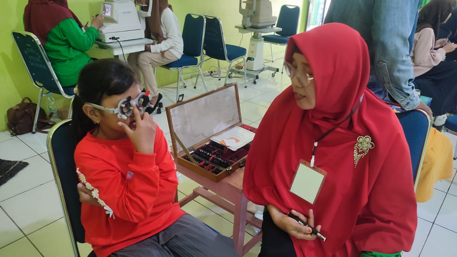 CEGAH AWAL: Pemakai kacamata pada anak-anak dari tahun ke tahun semakin meningkat karena dipicu beberapa faktor.