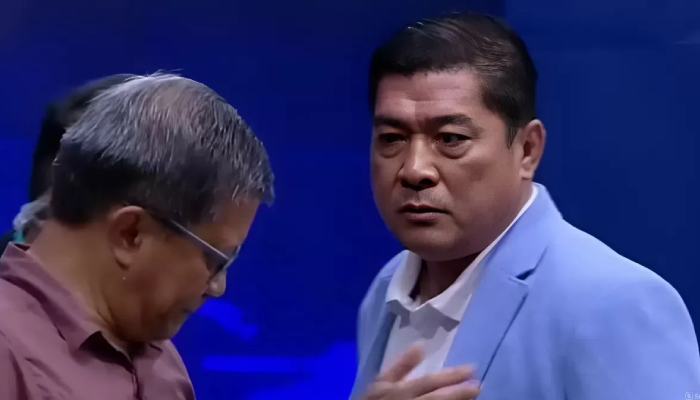 Tangkapan layar Silfester Matutina saat debat panas dengan Rocky Gerung soal Drama Pilkada 2024.