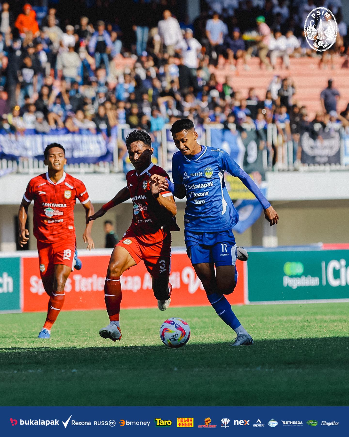Laga PSIM Jogja melawan Adhyaksa FC di Stadion Mandala Krida, dalam laga lanjutan Liga 2.