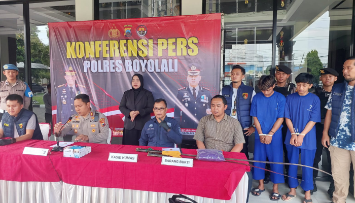 Kapolres Boyolali AKBP Muhammad Yoga Buana Dipta Ilafi saat jumpa pers kasus tawuran antar gangster.