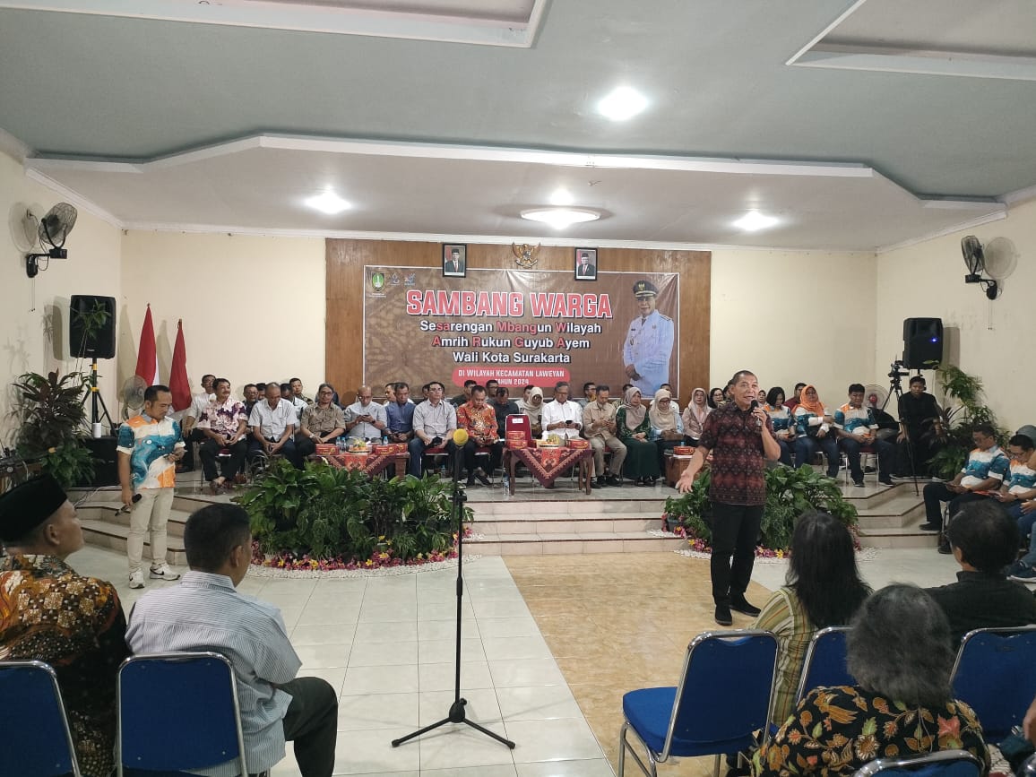 Wali Kota Surakarta Teguh Prakosa saat giat Sambang Warga yang terakhir, Jumat (20/9/2024).