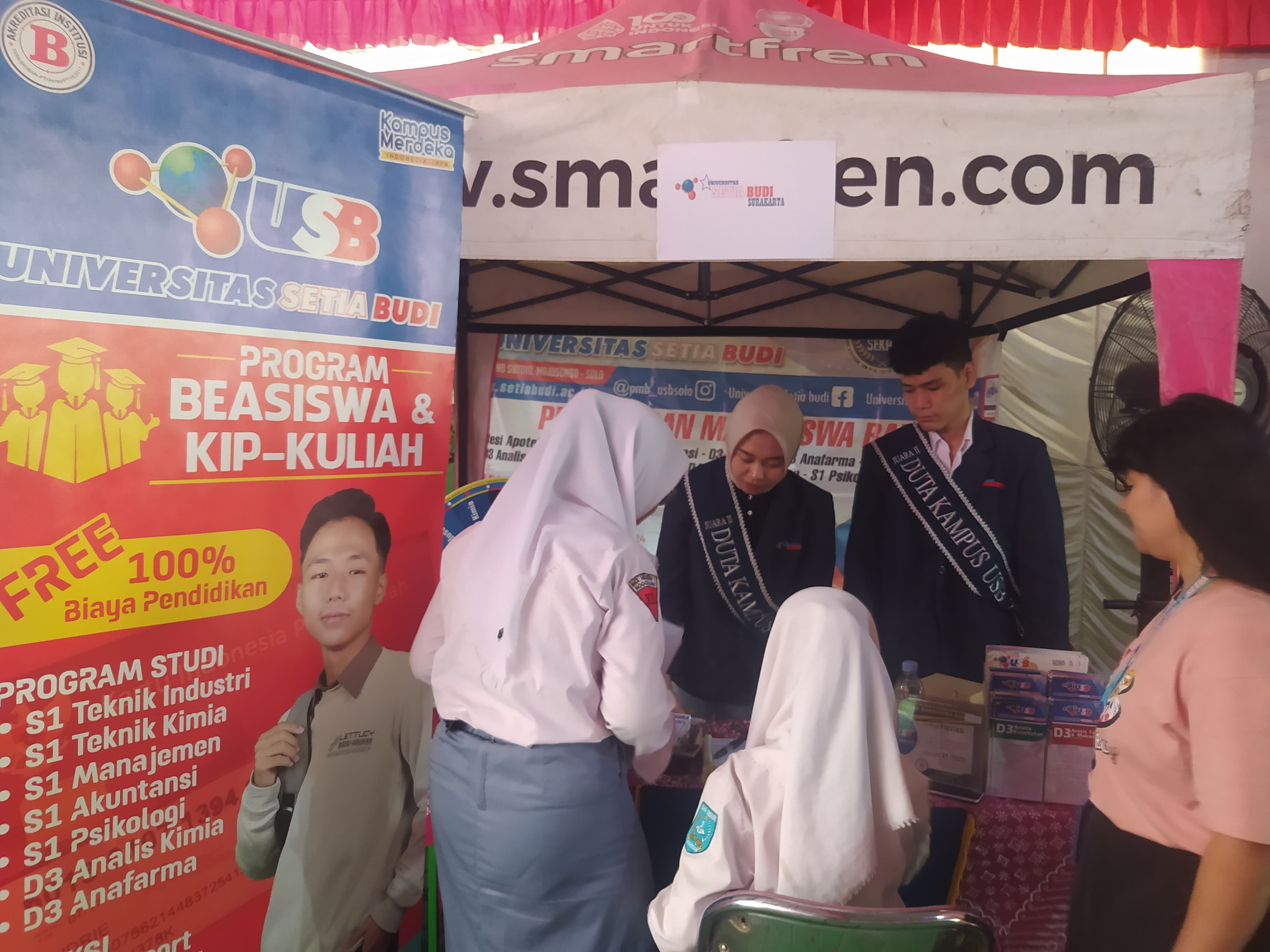 Education expo yang digelar SMAN 1 Nogosari, dengan menghadirkan beberapa perguruan tinggi dari Jateng-DIY.