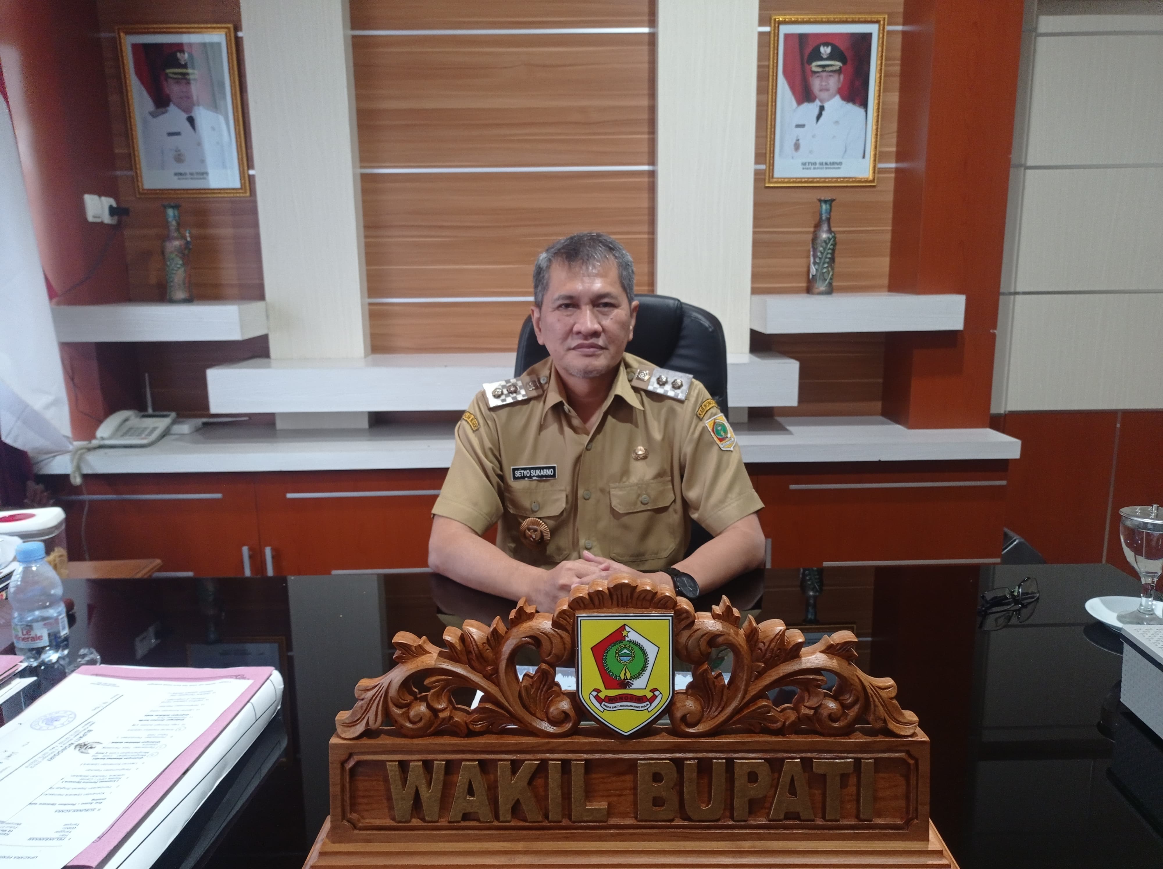 Wakil Bupati Wonogiri Setyo Sukarno di ruang kerjanya.