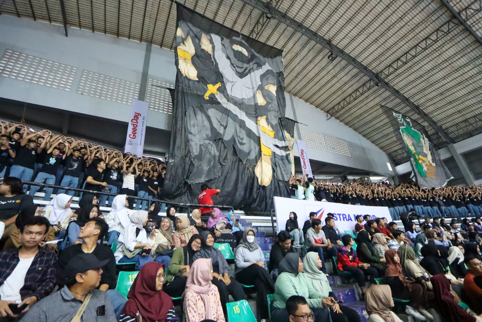 Koreo yang dibuat oleh&nbsp;Brigade Aliska saat membela&nbsp;SMA Al Islam Surakarta di&nbsp;Sritex Arena, Kamis (26/9).