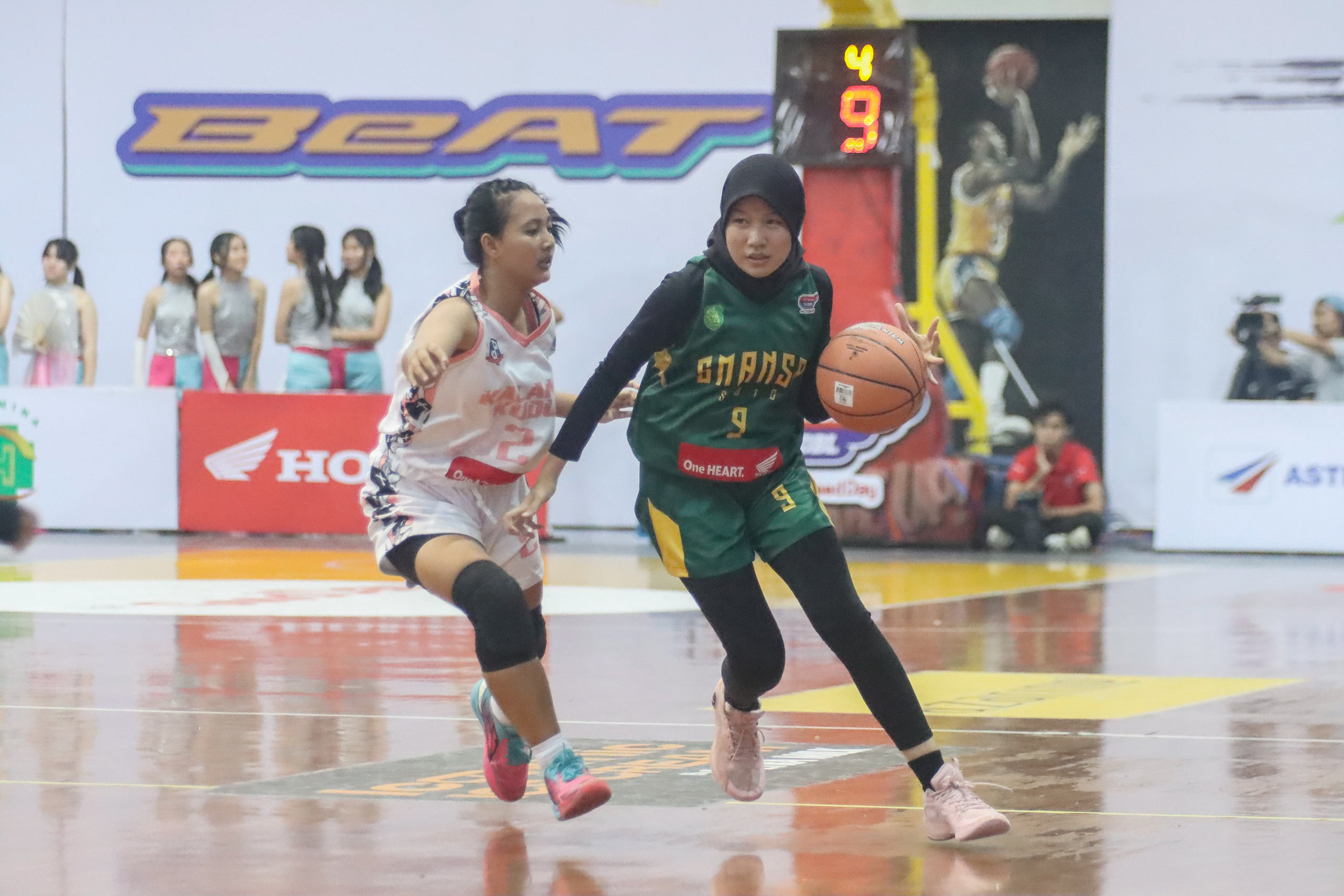 Pertandingan SMA kalam Kudus Surakarta melawan SMAN 1 Surakarta di Sritex Arena, Minggu (29/9/2024).