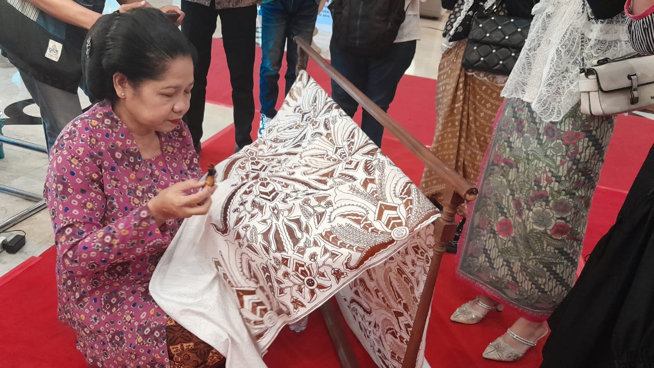 Acara&nbsp;Sunan Membatik yang digelar&nbsp;The Sunan Hotel Solo, Kamis sore (3/10).&nbsp;