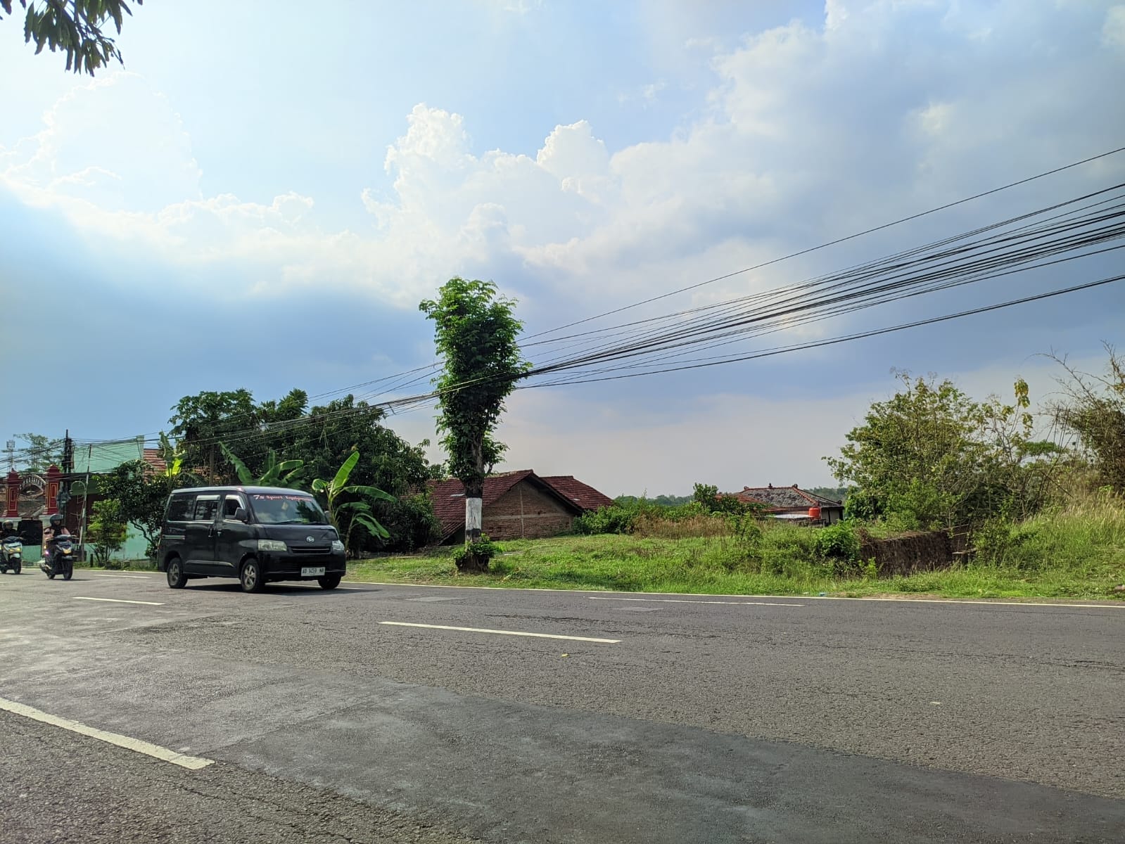 Jalur tengkorak di Jalan Raya Wonogiri-Ngadirojo, tepatnya di Dusun Jatibedug, Desa Purworejo, Kecamatan Wonogiri Kota.