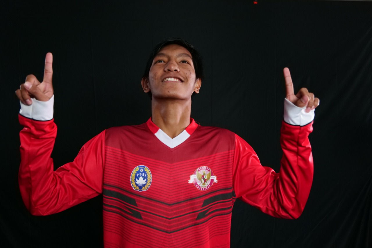 Ibun Mubarak saat membela Garuda Select
