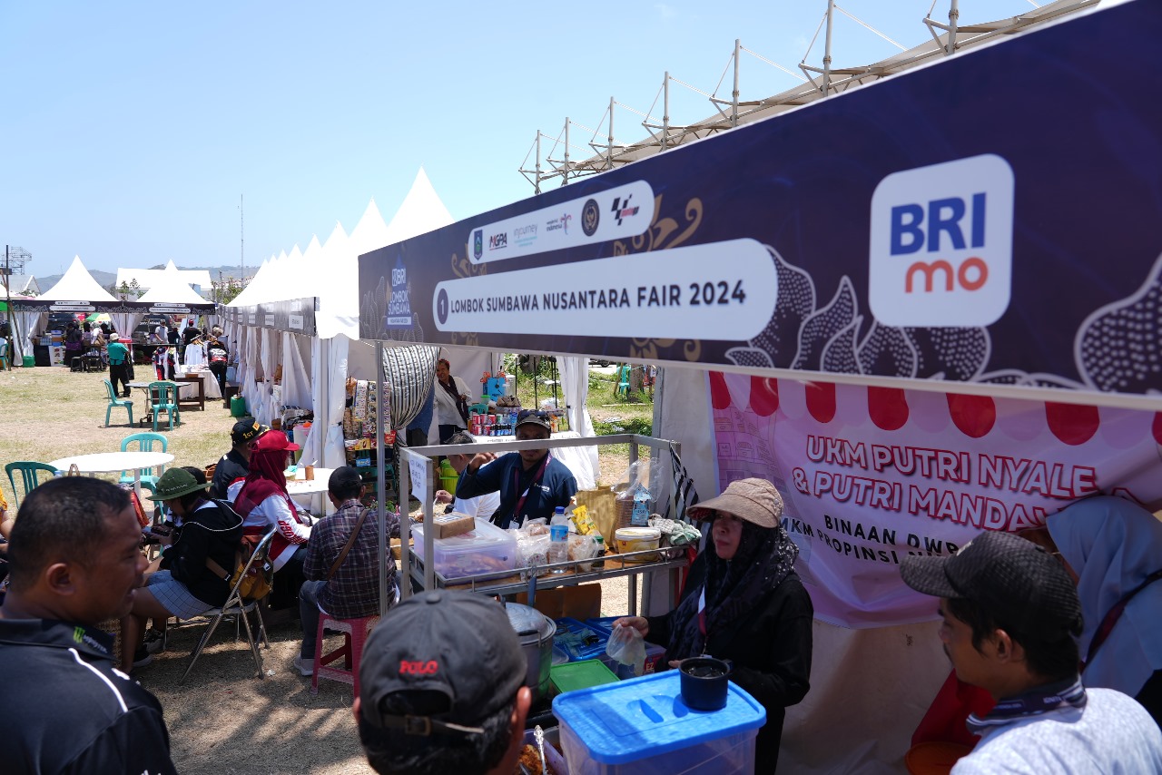 Lewat event Lombok Sumbawa Nusantara Fair 2024 yang digelar 27-29 September di Pertamina Mandalika Circuit, BRI mendorong pengembangan UMKM lokal