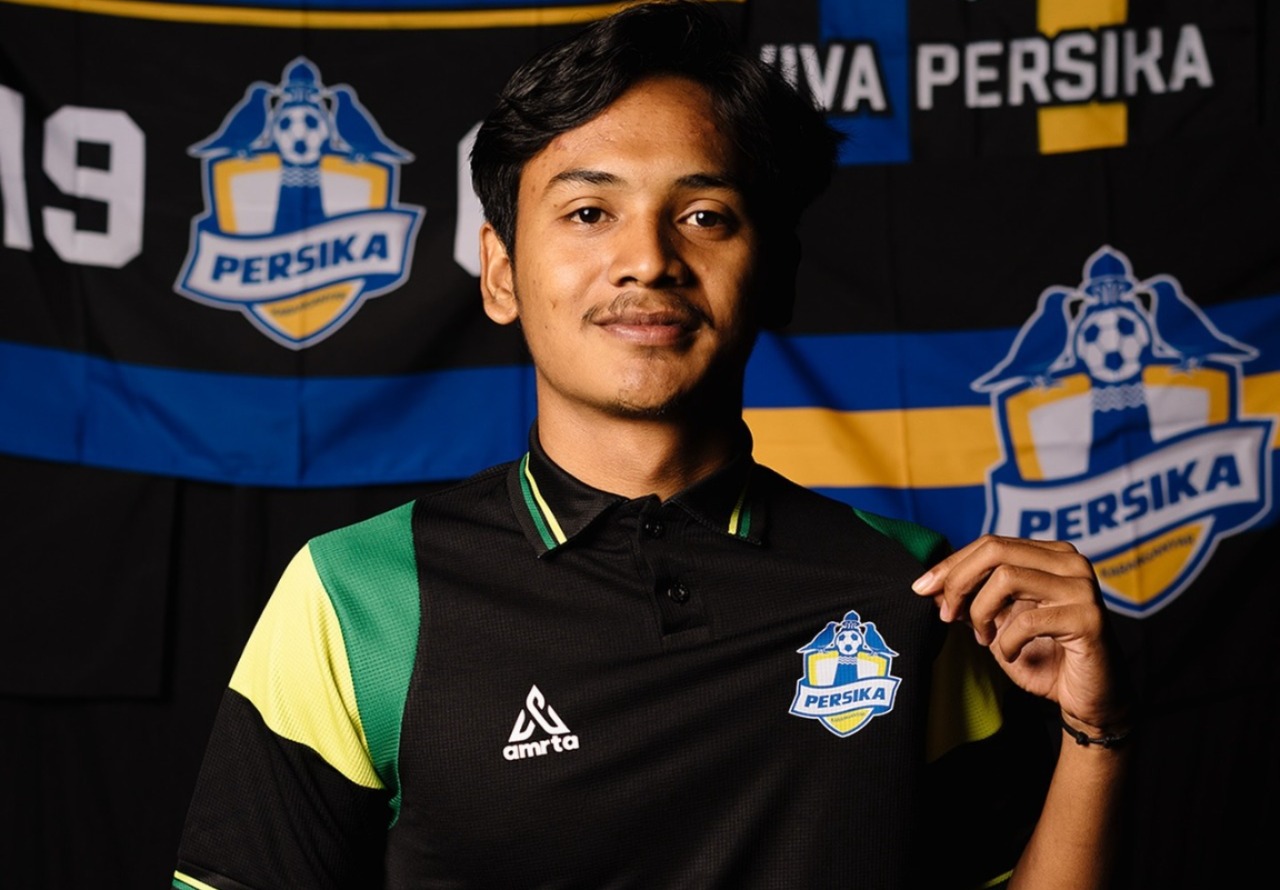 Eks PSS Sleman Arlan Agma Dinata resmi gabung Persika Karanganyar musim ini.