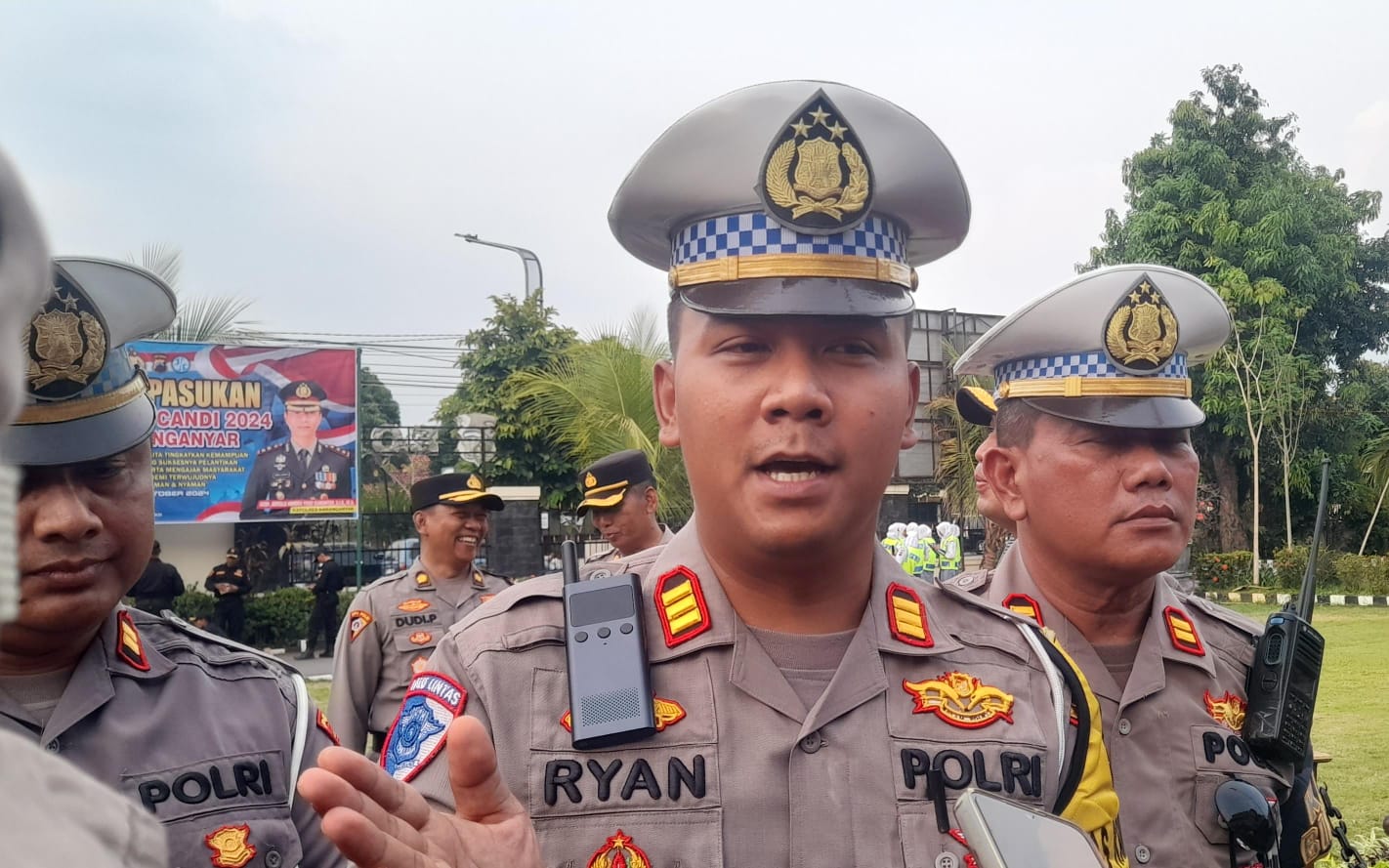 Kasat Lantas Polres Karanganyar AKP Agista Ryan Mulyanto. (Rudi Hartono/Radar Solo)