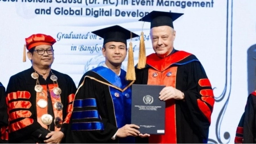 Raffi Ahmad saat dapat gelar dari UIPM.