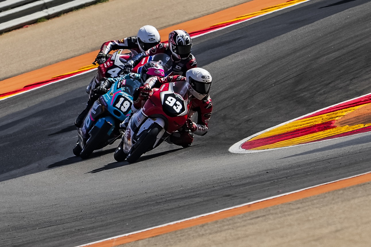 Fadillah Arbi Aditama, pebalap muda dari Astra Honda Racing Team tampil impresif di ajang FIM JuniorGP 2024 di MotorLand Aragon, Spanyol, Minggu (13/10/2024).