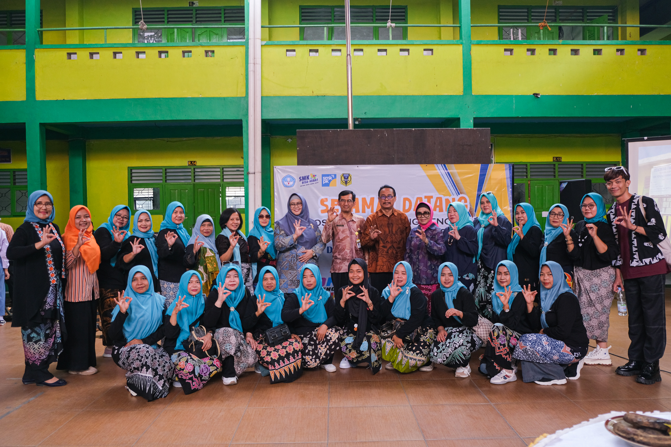 Rombongan APPMI Provinsi Lampung kunjungan ke SMK Penda 2 Karanganyar, Selasa (15/10).