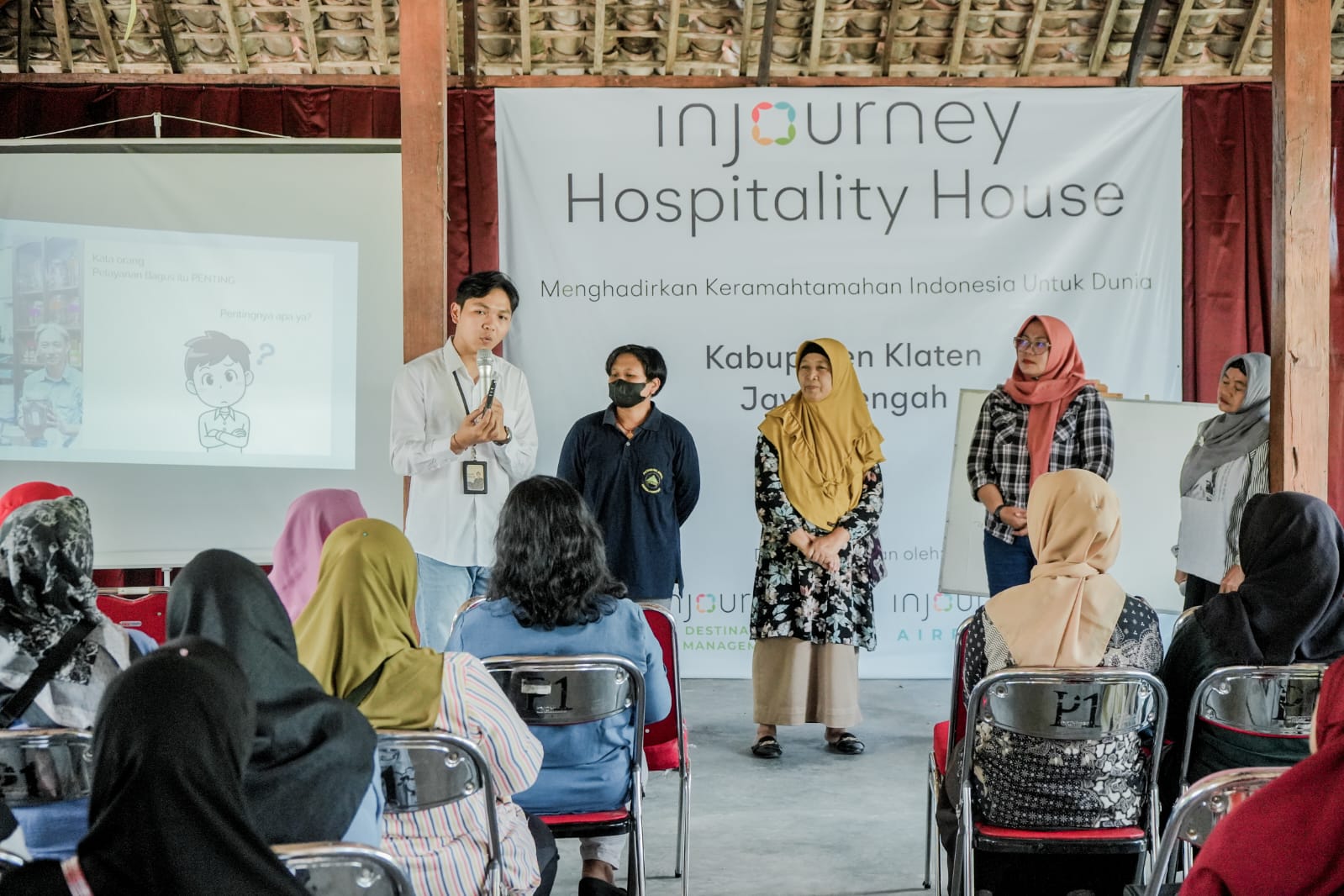 Pelatihan bertajuk InJourney Hospitality House (IHH) yang berlangsung pada 15-17 Oktober 2024 di Joglo Plaosan, Desa Bugisan, Prambanan, Klaten.