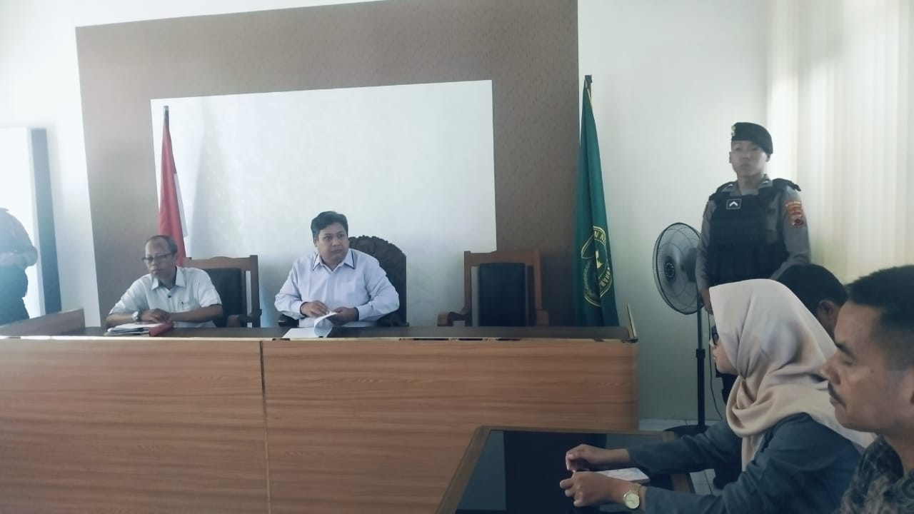 Sidang kasus penganiayaan santri di PN Sukoharjo, Senin (21/10)