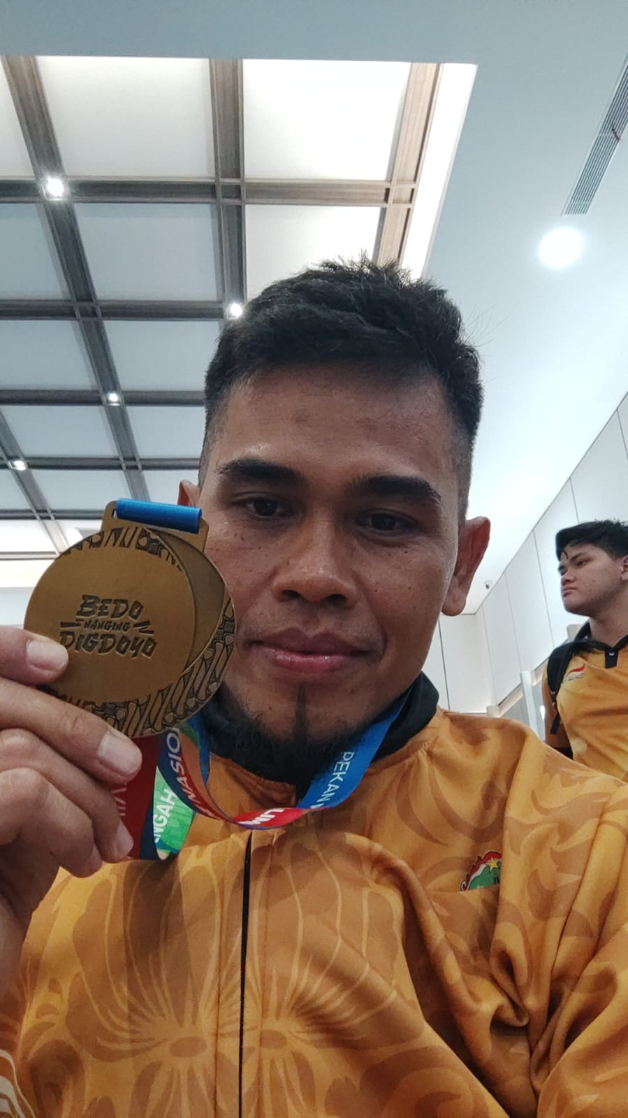 Akmad Saidah saat tampil di Peparnas Solo XVII awal Oktober lalu.