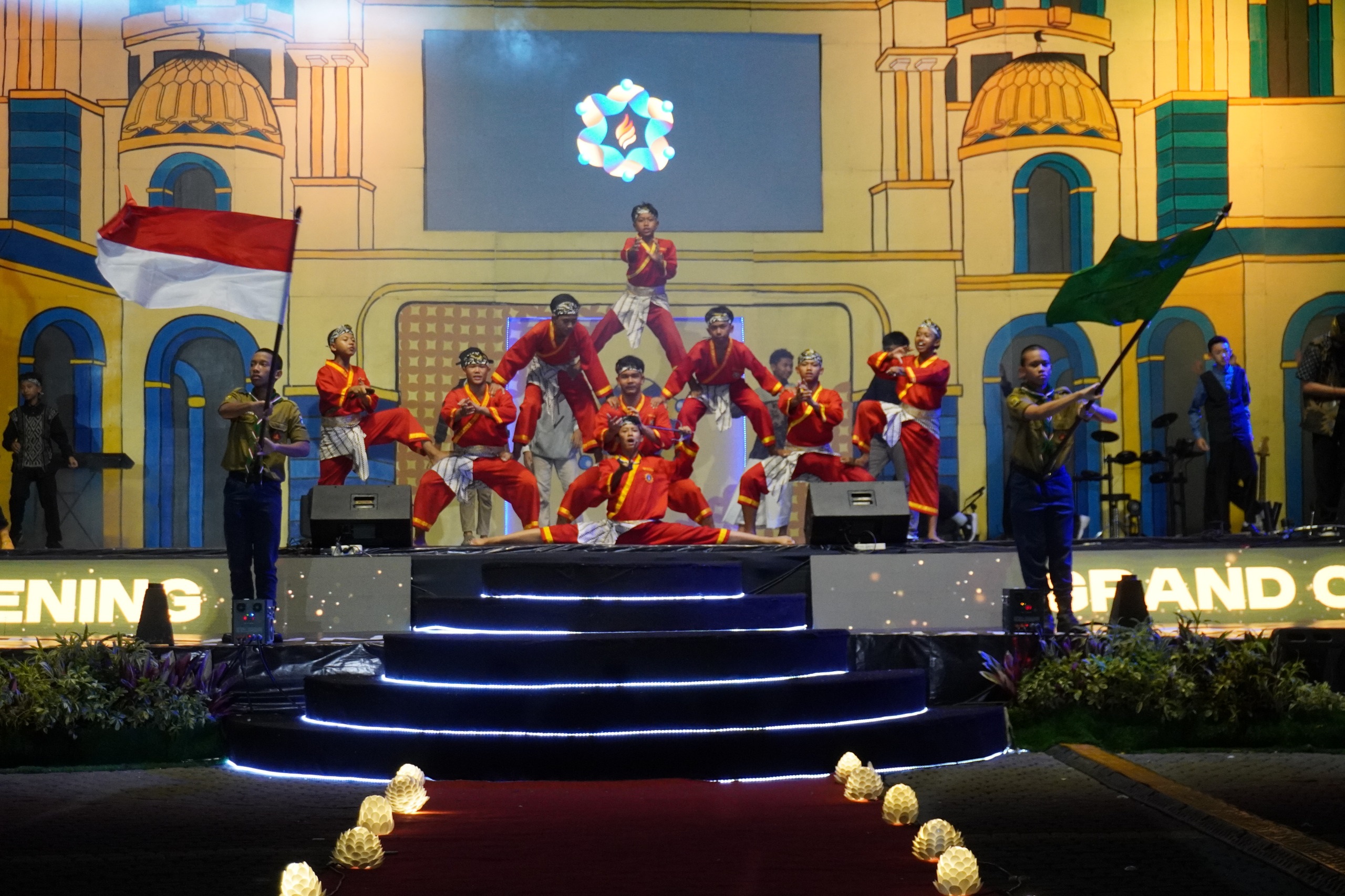 Atraksi Tapak suci santri Ponpes Dimsa Sragen.