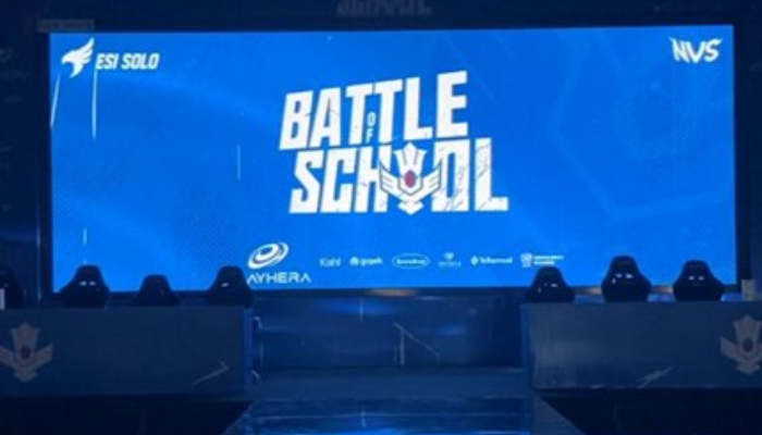 Battle of School.