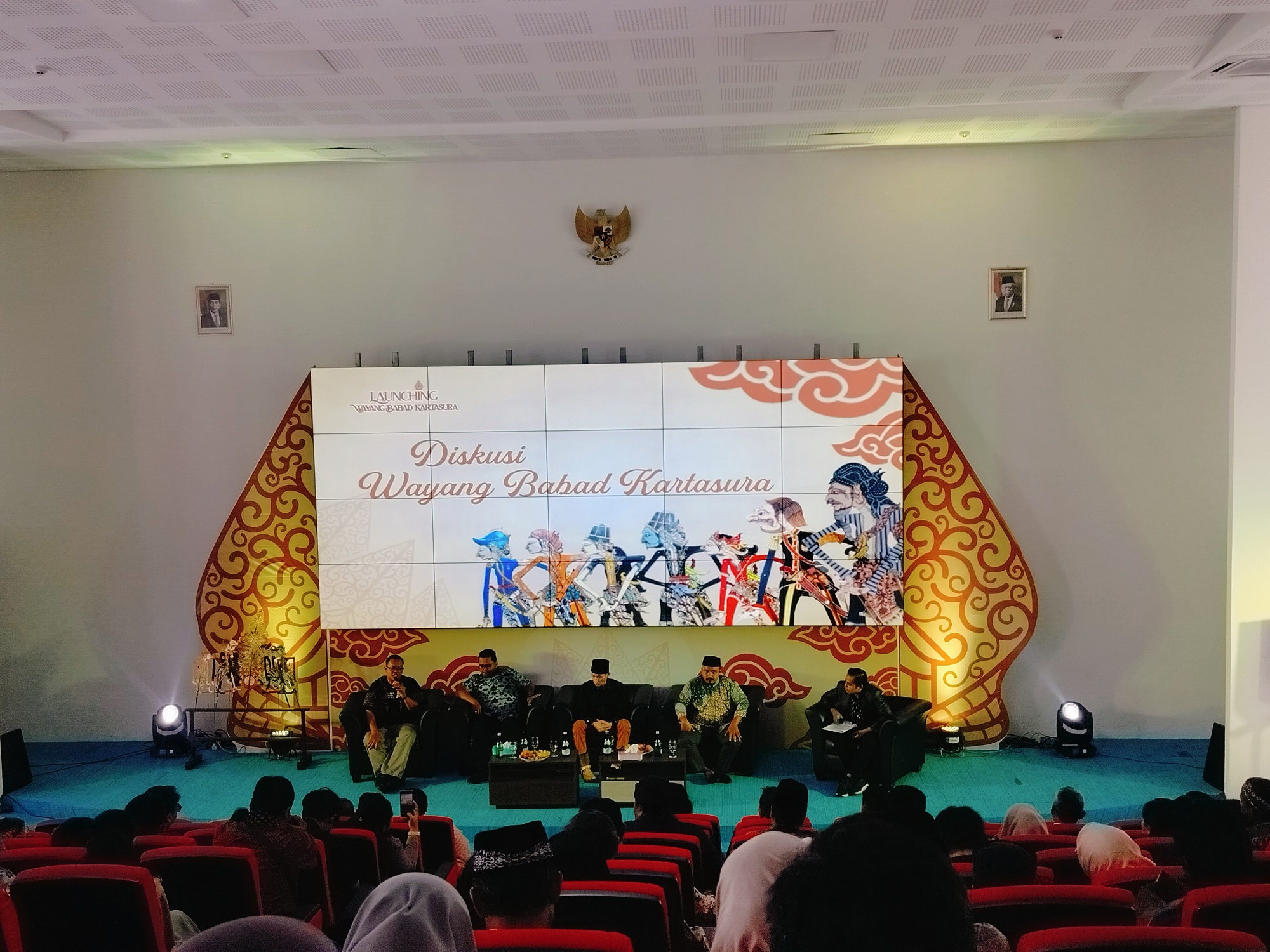 Launching Wayang Babad Kartasura yang digagas KRT Djuyamto Rekso Pradoto. (Fauziah Akmal/Radar Solo)