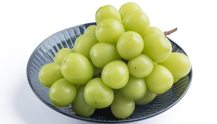 Anggur Shine Muscat.