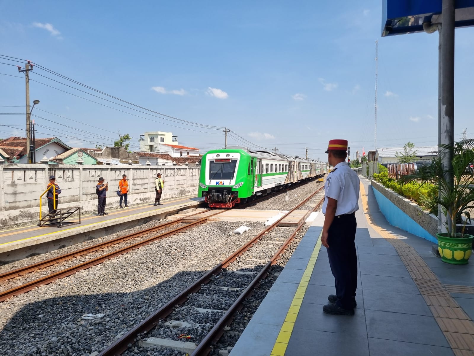 KA Bandara Internasional Adi Soemarmo (BIAS) rute baru, yakni Adi Soemarmo-Madiun, mulai beroperasi Sabtu (2/11/2024).