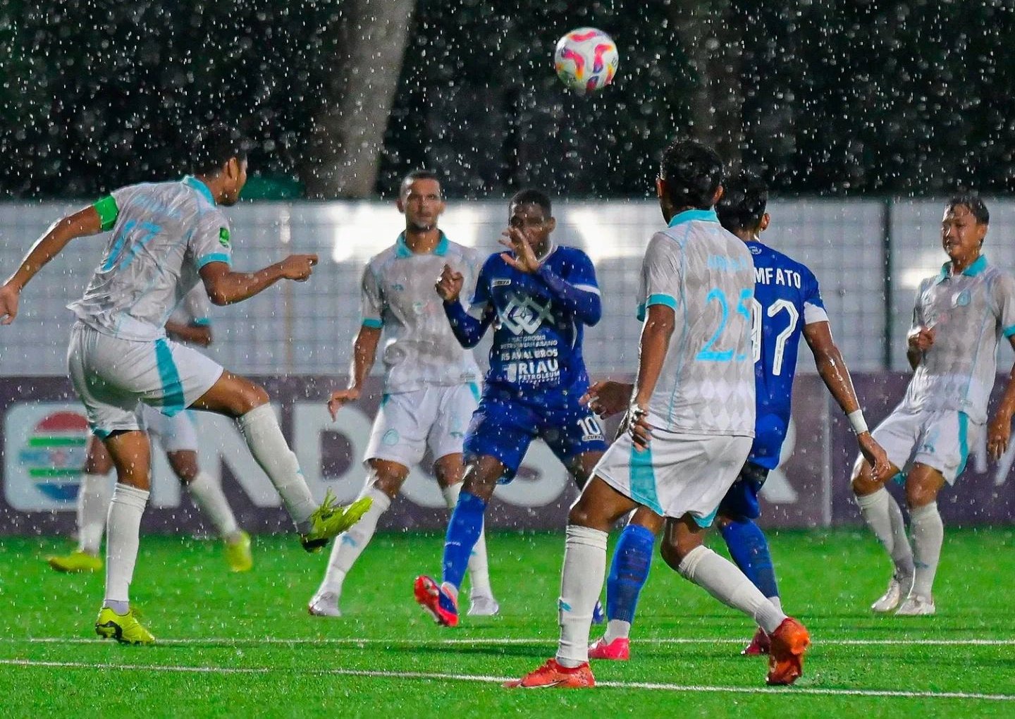 Pertandingan PSPS Pekanbaru melawan Persikabo1973 di&nbsp;Stadion Kera Sakti, Tangerang, Minggu (10/11/2024).